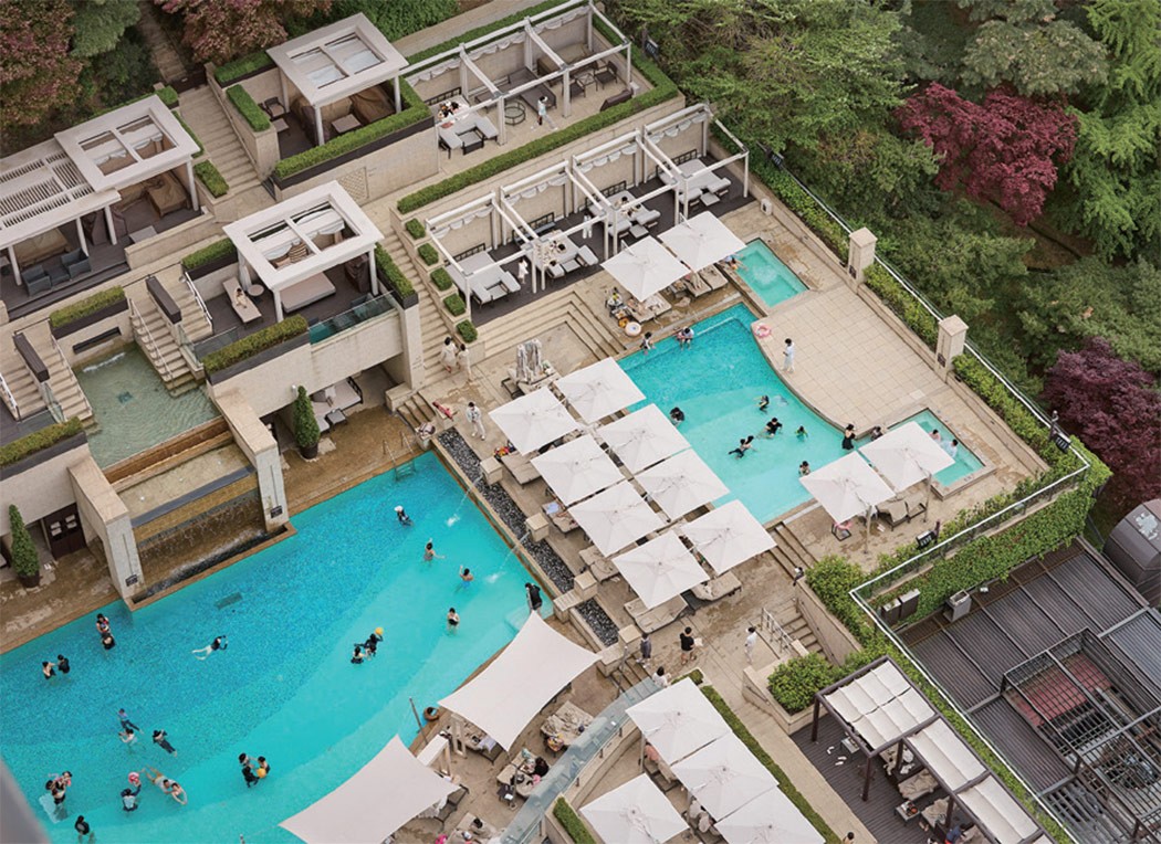 [FORBES KOREA HOTEL GUIDE] IT’S POOL TIME
