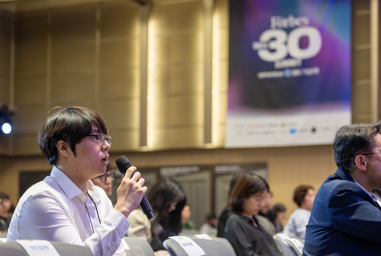 또래의 20대 창업자들에게 창업 과정에서의 경험을 묻는 질문이 이어졌다. 최기웅·김정훈 기자