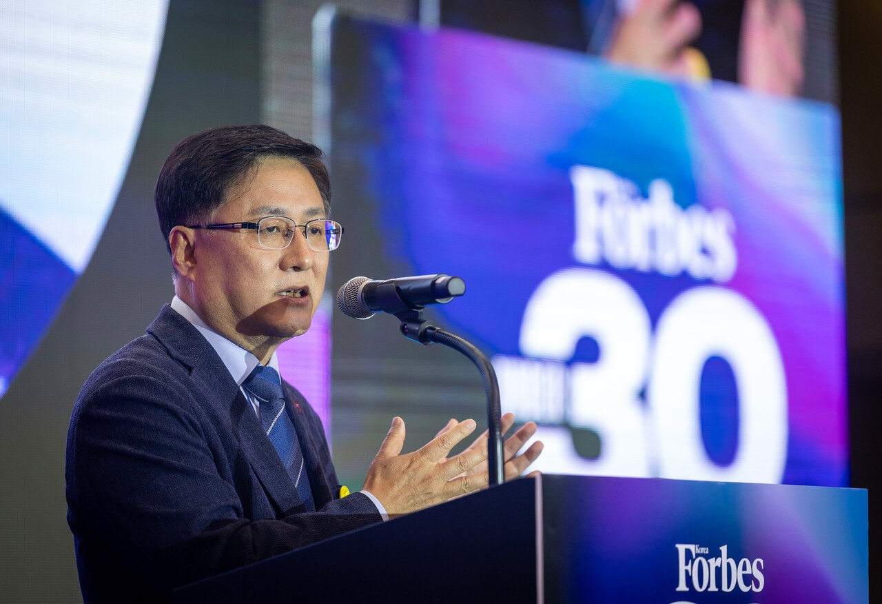 김성환 더불어민주당 의원은 축사에서 “여기 계신 모든 분이 장차 미래가 더 무궁무진하게 발전하기를 진심으로 기원하며 정부도 함께하겠다”고 말했다. 최기웅·김정훈 기자